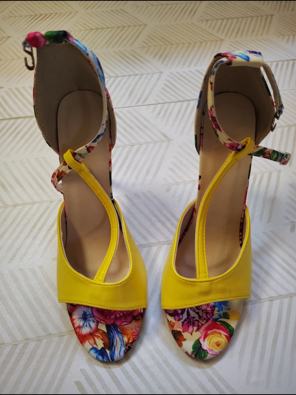 Yellow Floral Ankle-Strap Heels - Women's Dress Sandals‎ 7.5